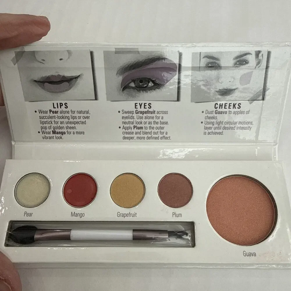 Sheer Cover Studio NEW Lips Eyes Cheek Palette DISCONTINUED Grapefruit & Plum